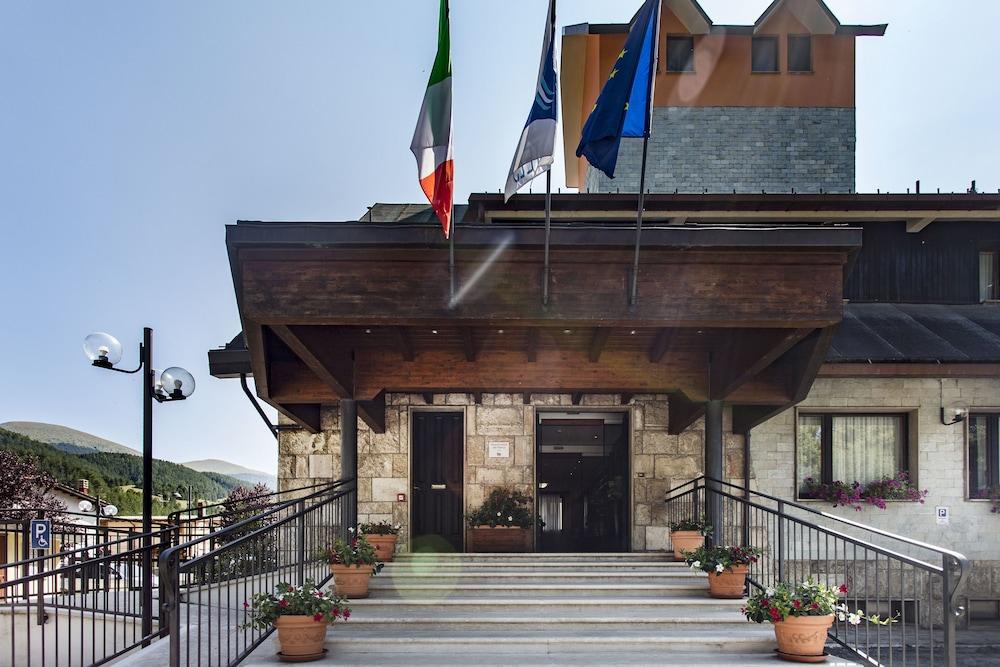 Grand Hotel Del Parco Pescasseroli Exterior foto