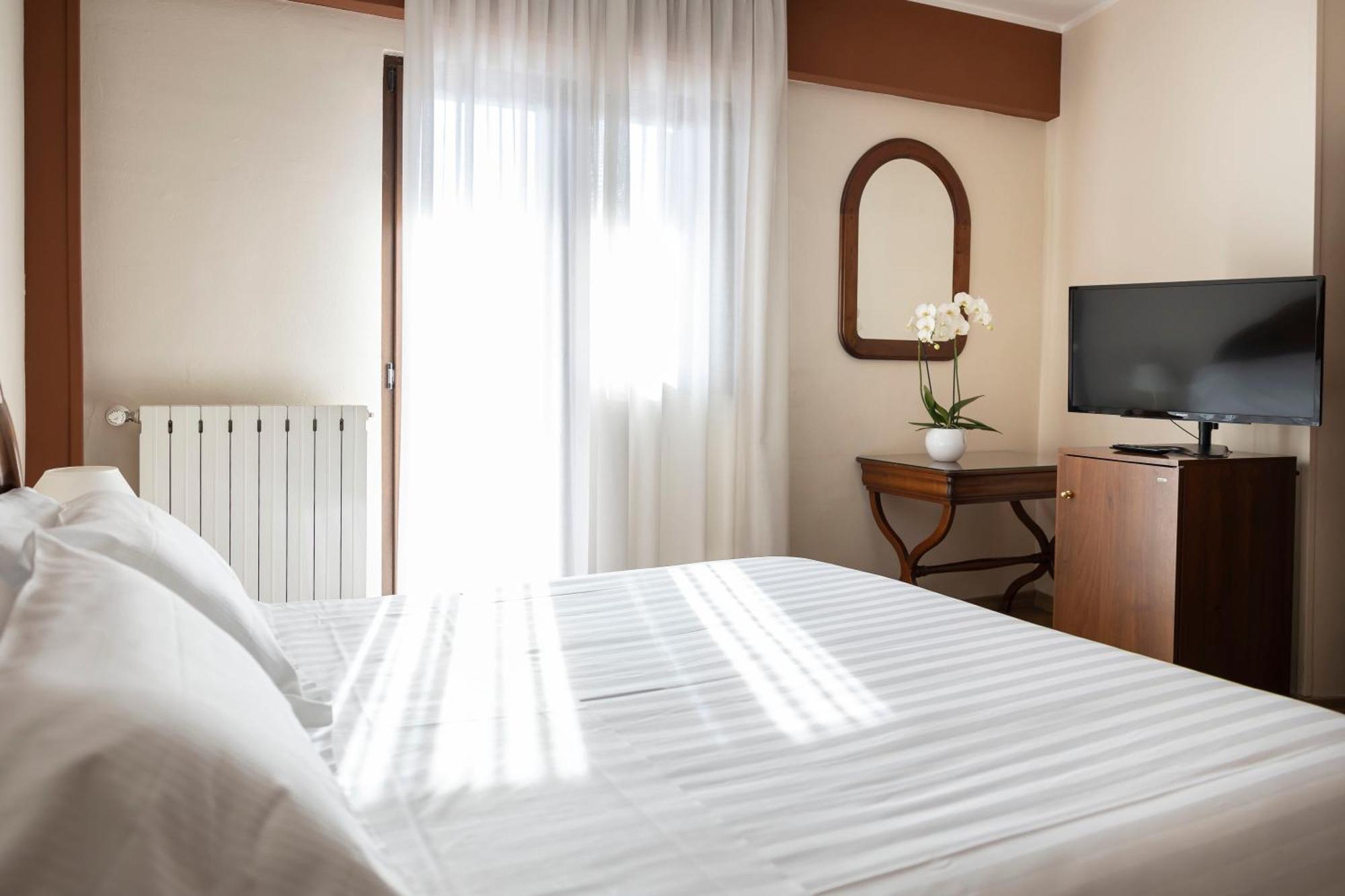 Grand Hotel Del Parco Pescasseroli Cameră foto